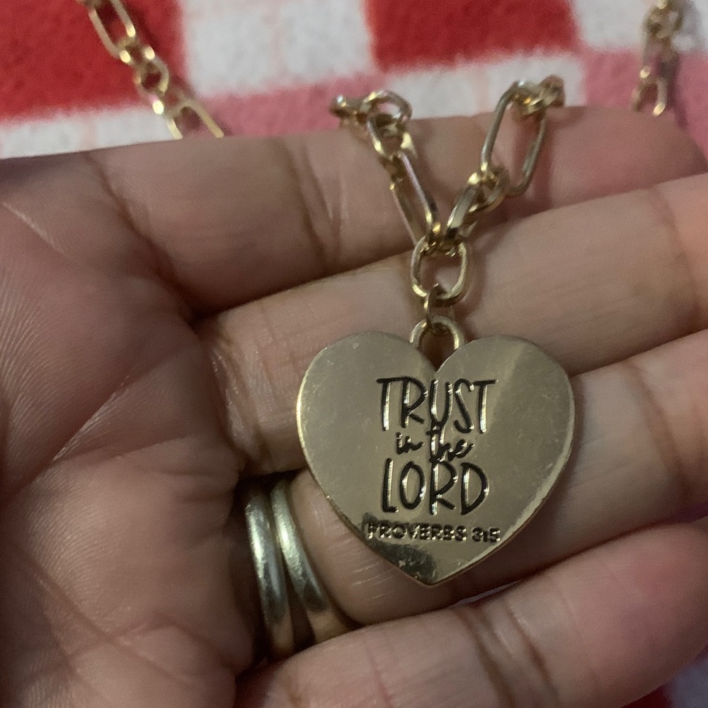 ‘ Trust In The Lord’ Necklace